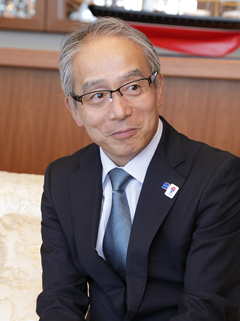 Dr. Masayuki Adachi President & COO HORIBA, Ltd.